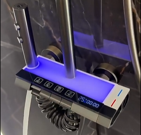 Dushi Deluxe 4-në-1 me LED