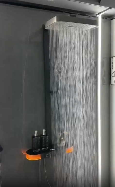 Dush Intelegjent Led