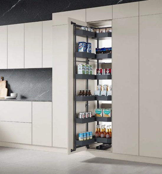 Organizues Vertikal për Kuzhinë – Pantry Unit